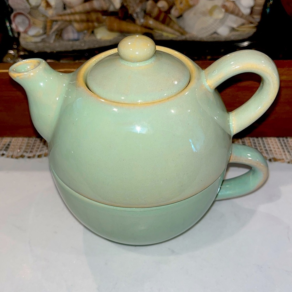 Tea for One, sage green